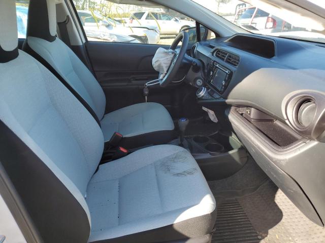 Photo 5 from auction – 2016 TOYOTA PRIUS C with VIN JTDKDTB39G1136136