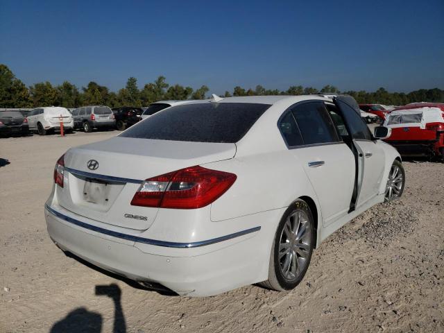 Photo 4 from auction – 2012 HYUNDAI GENESIS 3. with VIN KMHGC4DDXCU210978