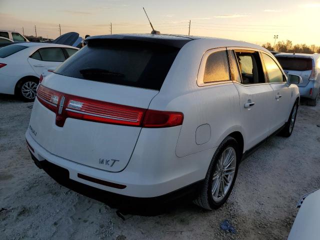 Photo 4 from auction – 2016 LINCOLN MKT with VIN 2LMHJ5AT1GBL01035