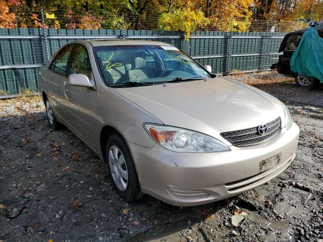 TOYOTA CAMRY LE 2004 with VIN 4T1BE32K84U282523 - Photo from auction