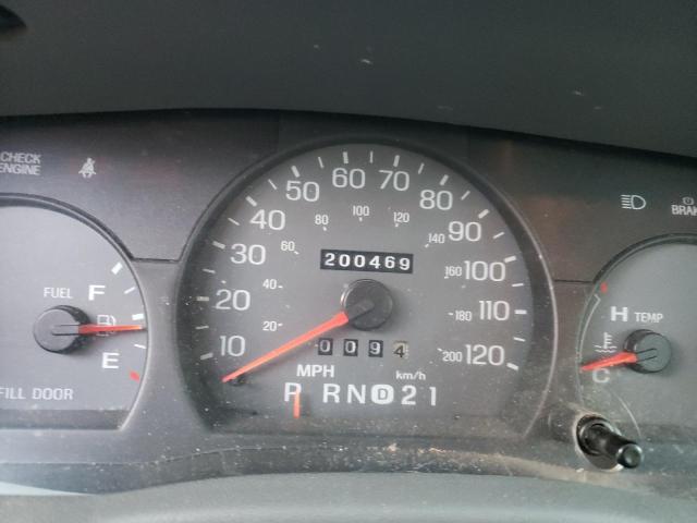Photo 8 from auction – 2003 MERCURY GRAND MARQ with VIN 2MEFM75W53X614695