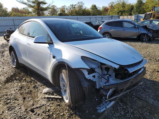 TESLA MODEL Y 2022 with VIN 7SAYGDEE2NF315372 - Photo from auction