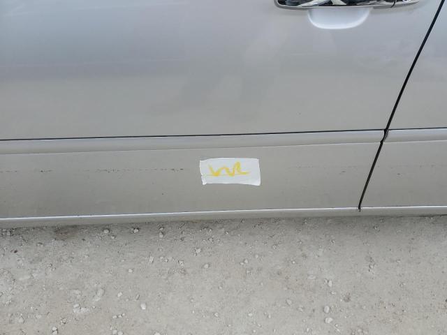 Photo 9 from auction – 2005 LEXUS ES 330 with VIN JTHBA30G555111799