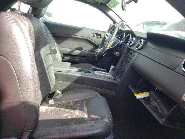 Photo 5 from auction – 2005 FORD MUSTANG with VIN 1ZVFT84N255244178