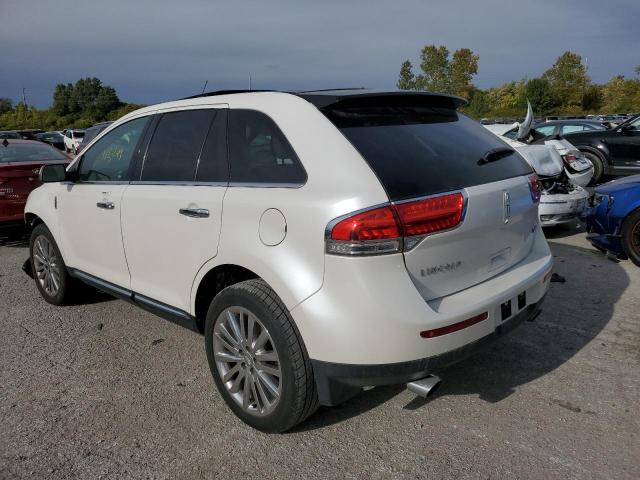 Photo 3 from auction – 2011 LINCOLN MKX with VIN 2LMDJ6JK9BBJ26117