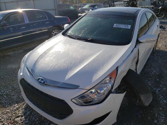 Photo 2 from auction – 2013 HYUNDAI SONATA HYB with VIN KMHEC4A44DA068898
