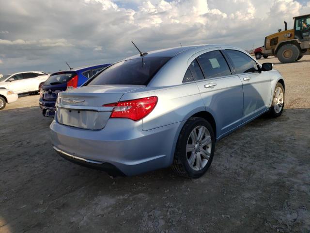 Photo 4 from auction – 2012 CHRYSLER 200 TOURIN with VIN 1C3CCBBG4CN302591