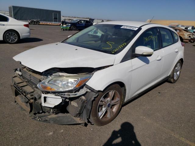 Foto 2 de la subasta – 2014 FORD FOCUS SE con VIN 1FADP3K22EL255046
