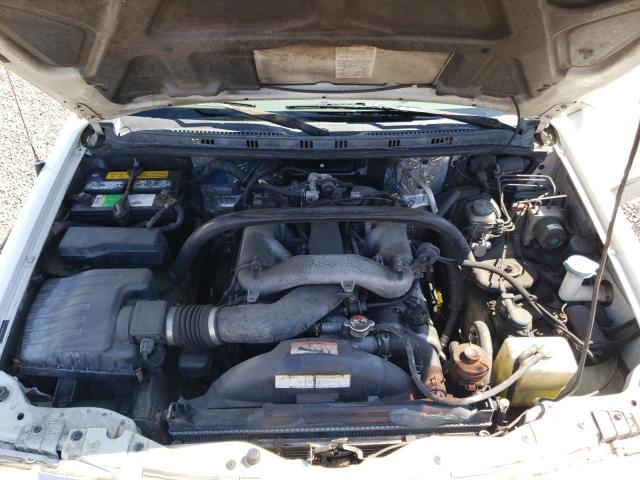 Photo 7 from auction – 2005 SUZUKI XL7 EX with VIN JS3TY92VX54106556