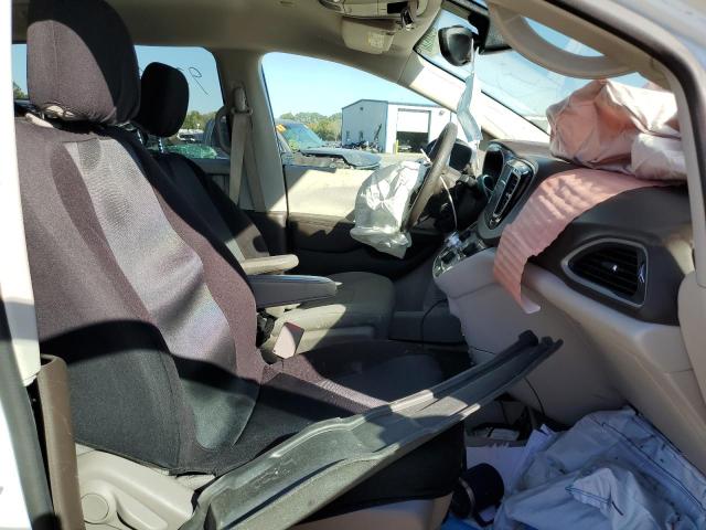 Photo 5 from auction – 2017 CHRYSLER PACIFICA T with VIN 2C4RC1DG8HR609950