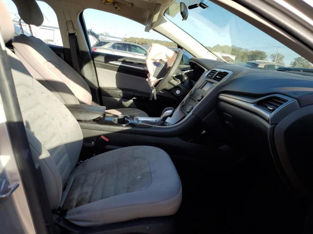 Photo 5 from auction – 2014 FORD FUSION S with VIN 3FA6P0G77ER187582