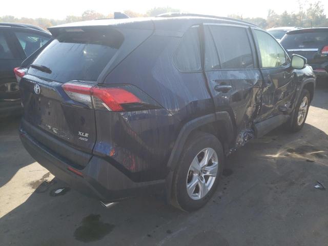 Photo 4 from auction – 2019 TOYOTA RAV4 XLE with VIN JTMP1RFV1KD018246