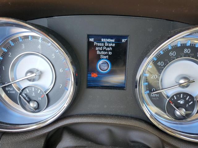 Photo 8 from auction – 2013 CHRYSLER 300C LUXUR with VIN 2C3CCAST1DH505259