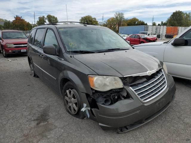 CHRYSLER TOWN & COU 2010 with VIN 2A4RR8DX7AR415739 - Photo from auction