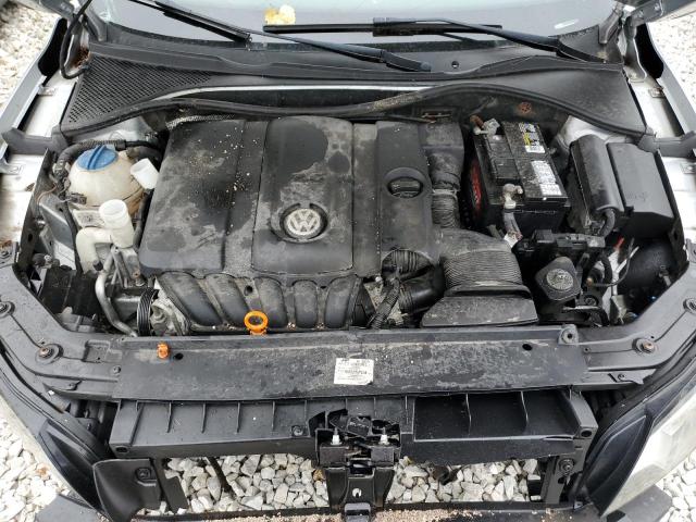 Photo 7 from auction – 2013 VOLKSWAGEN PASSAT S with VIN 1VWAP7A37DC000600