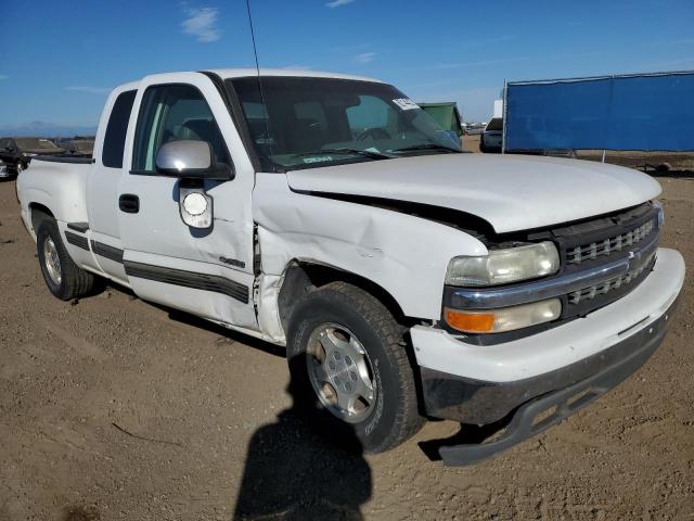CHEVROLET SILVERADO 2000 with VIN 1GCEC19T6YZ125527 - Photo from auction