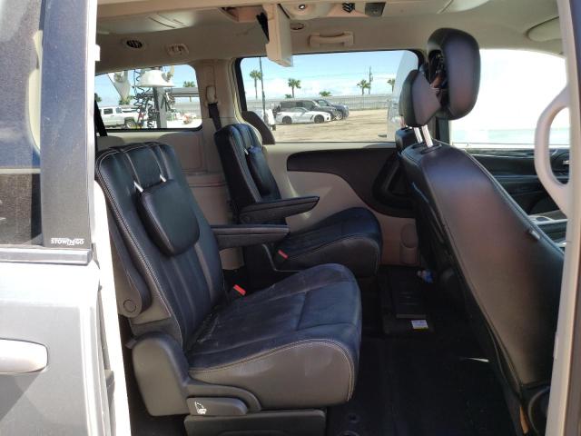 Photo 6 from auction – 2014 CHRYSLER TOWN & COU with VIN 2C4RC1BG0ER163789
