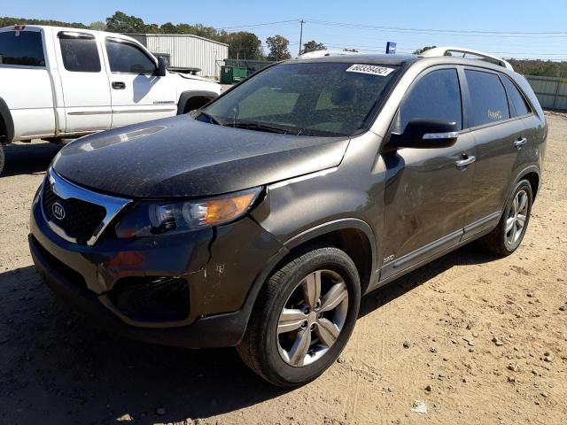 Photo 2 from auction – 2013 KIA SORENTO EX with VIN 5XYKUDA21DG323770