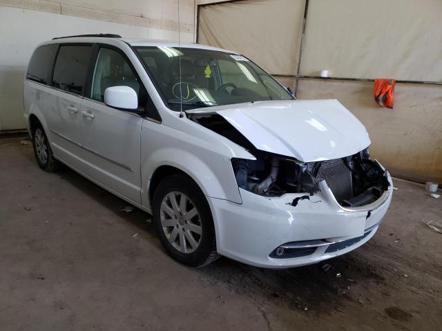CHRYSLER TOWN & COU 2014 with VIN 2C4RC1BGXER132954 - Photo from auction