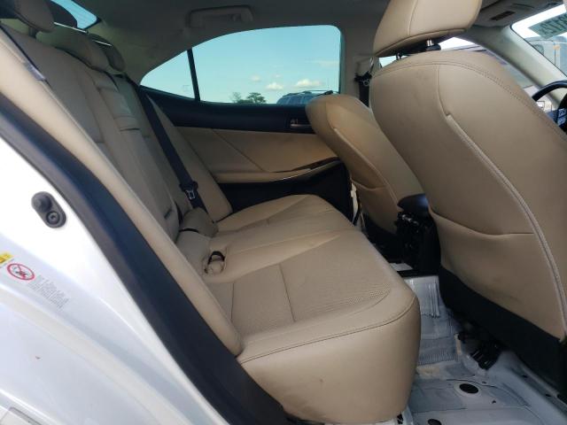 Photo 6 from auction – 2017 LEXUS IS 200T with VIN JTHBA1D22H5052878