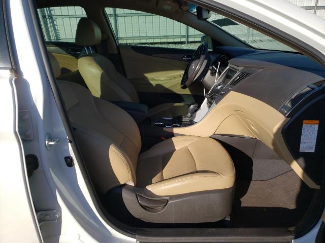 Photo 5 from auction – 2013 HYUNDAI SONATA HYB with VIN KMHEC4A44DA068898
