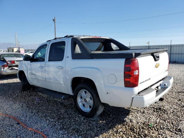 Photo 3 from auction – 2011 CHEVROLET AVALANCHE with VIN 3GNTKFE3XBG334412