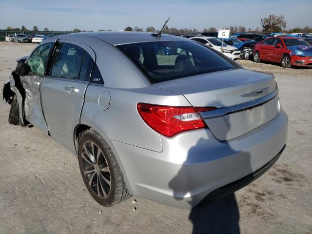 Photo 3 from auction – 2012 CHRYSLER 200 TOURIN with VIN 1C3CCBBG0CN276894