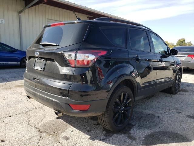 Photo 4 from auction – 2018 FORD ESCAPE SE with VIN 1FMCU9GD8JUD16122