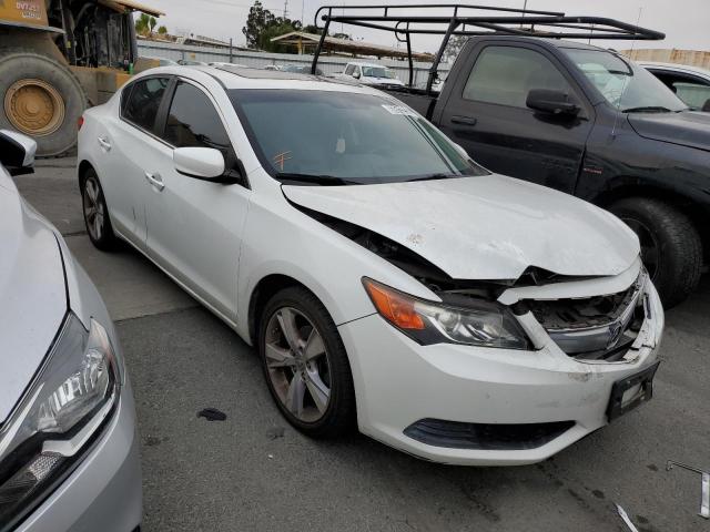 ACURA ILX 20 2015 with VIN 19VDE1F3XFE005886 - Photo from auction