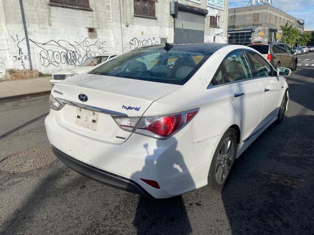 Photo 4 from auction – 2015 HYUNDAI SONATA HYB with VIN KMHEC4A46FA119207