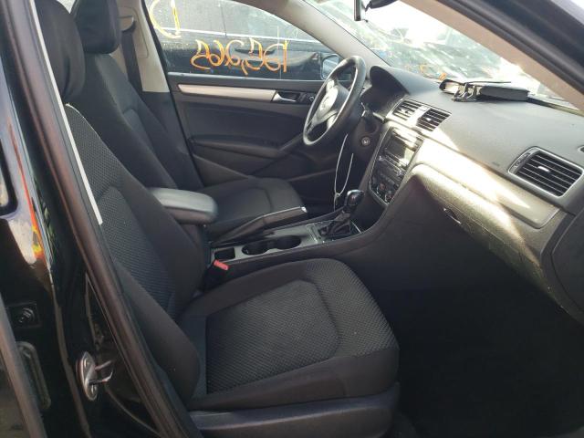 Photo 5 from auction – 2013 VOLKSWAGEN PASSAT S with VIN 1VWAP7A37DC118162