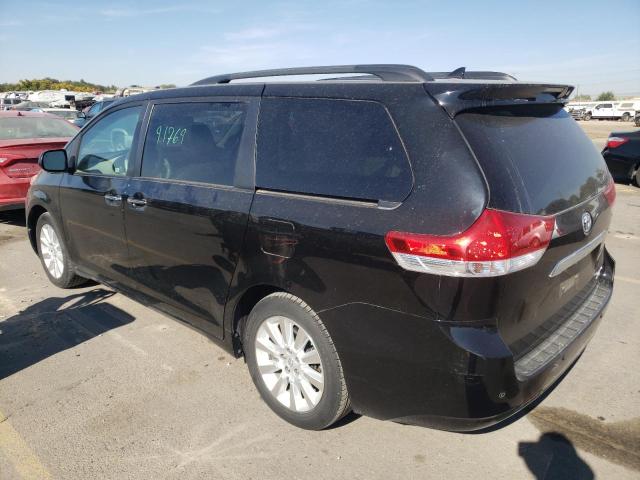 Photo 3 from auction – 2011 TOYOTA SIENNA XLE with VIN 5TDDK3DC8BS001723