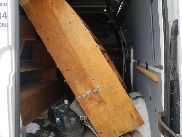 Photo 6 from auction – 2015 MERCEDES-BENZ SPRINTER 2 with VIN WD3PE7DC3FP166262