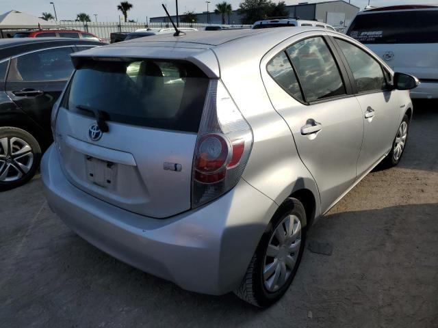 Photo 4 from auction – 2014 TOYOTA PRIUS C with VIN JTDKDTB3XE1561832