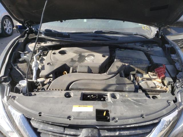 Photo 7 from auction – 2017 NISSAN ALTIMA 2.5 with VIN 1N4AL3AP8HC481432
