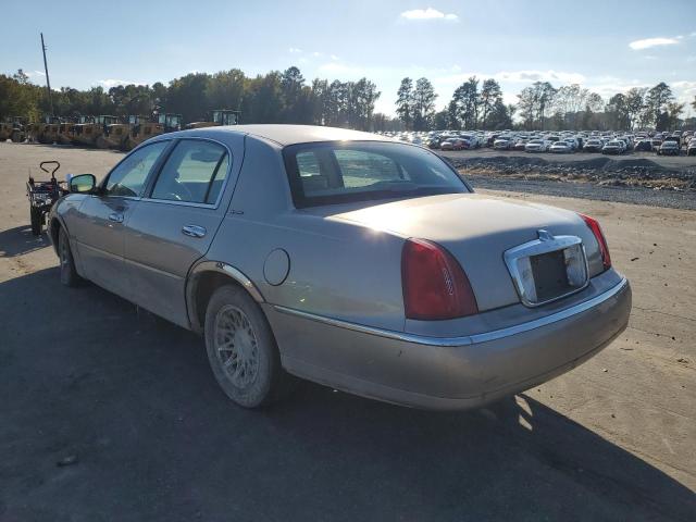 Photo 3 from auction – 2002 LINCOLN TOWN CAR S with VIN 1LNHM82W72Y641783