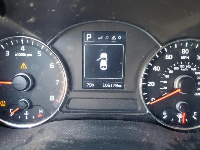 Photo 8 from auction – 2017 KIA FORTE LX with VIN 3KPFL4A77HE109708