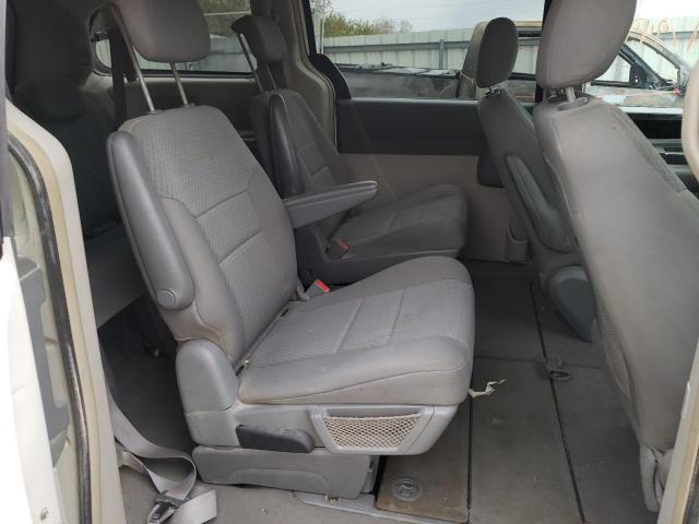 Photo 6 from auction – 2010 DODGE GRAND CARA with VIN 2D4RN5D17AR233229