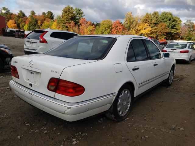 Photo 4 from auction – 1997 MERCEDES-BENZ E 300D with VIN WDBJF20F1VA304229
