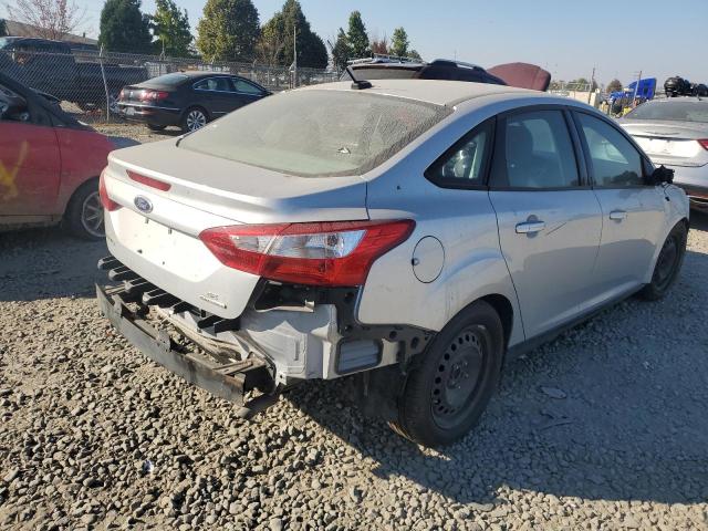 Photo 4 from auction – 2014 FORD FOCUS SE with VIN 1FADP3F26EL172939