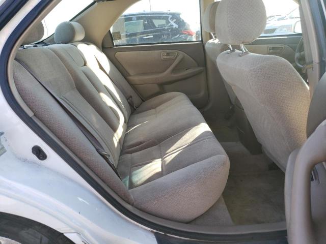 Photo 6 from auction – 2000 TOYOTA CAMRY CE with VIN 4T1BG28K7YU929396