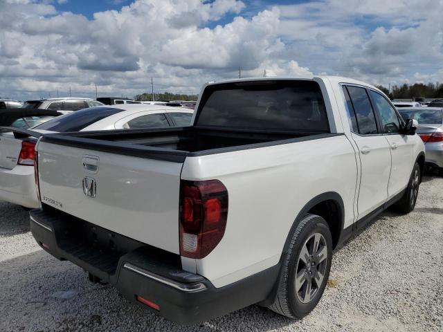 Photo 4 from auction – 2017 HONDA RIDGELINE with VIN 5FPYK2F67HB007178