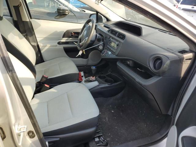 Photo 5 from auction – 2014 TOYOTA PRIUS C with VIN JTDKDTB3XE1561832