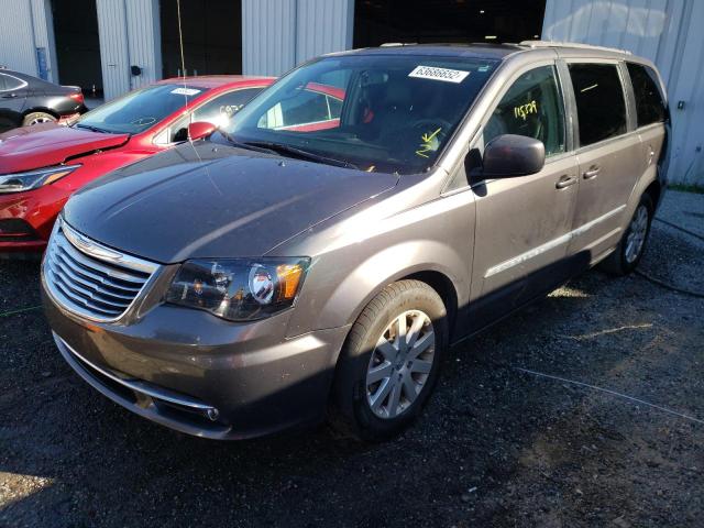Photo 2 from auction – 2015 CHRYSLER TOWN & COU with VIN 2C4RC1BG6FR588273