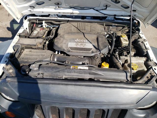 Photo 7 from auction – 2013 JEEP WRANGLER U with VIN 1C4BJWDG2DL690998