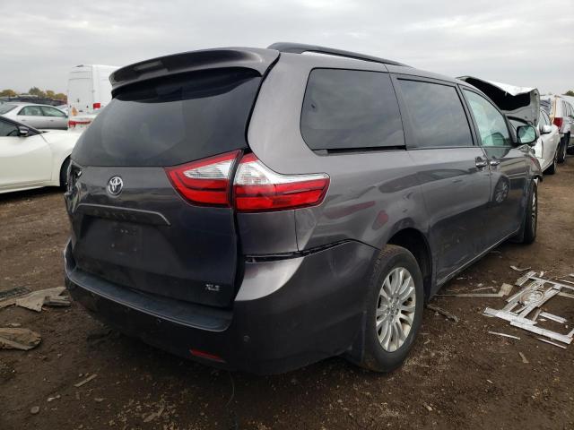 Photo 4 from auction – 2017 TOYOTA SIENNA XLE with VIN 5TDYZ3DC0HS836155