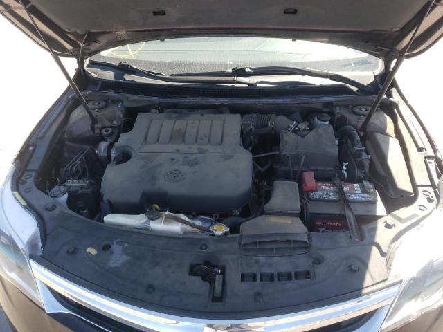 Zdjęcie 7 z aukcji – 2013 TOYOTA AVALON BAS z VIN 4T1BK1EBXDU024786