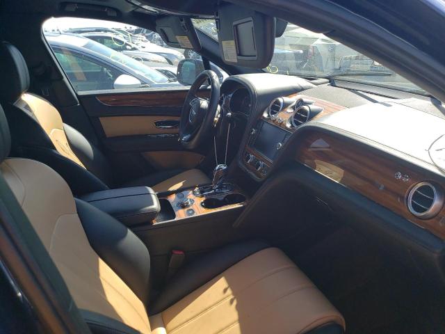 Photo 5 from auction – 2018 BENTLEY BENTAYGA with VIN SJAAC4ZV3JC018477