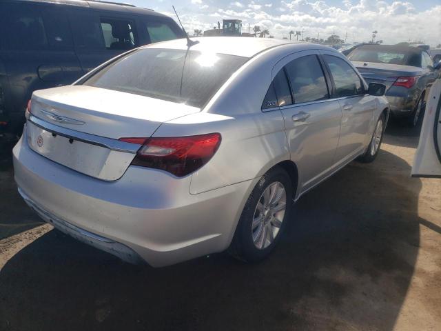 Photo 4 from auction – 2011 CHRYSLER 200 TOURIN with VIN 1C3BC1FB5BN500695