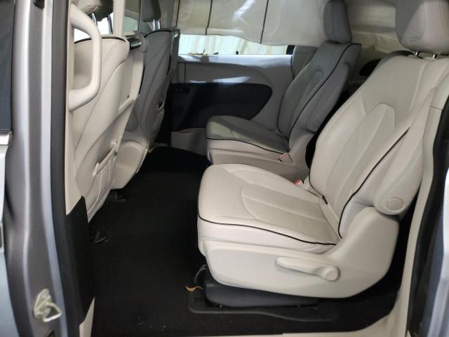 Photo 6 from auction – 2018 CHRYSLER PACIFICA H with VIN 2C4RC1N71JR105177